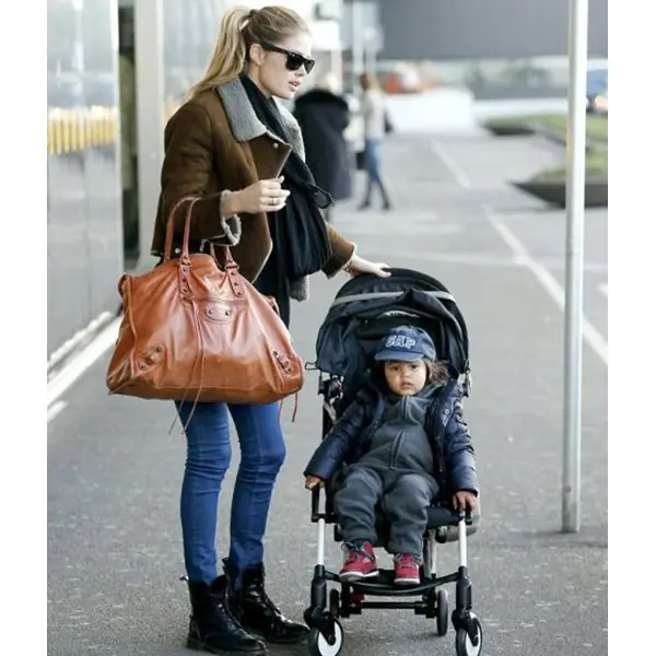 Детская коляска Babyzen Yoyo+ 2 в 1, шасси Black — фото 8