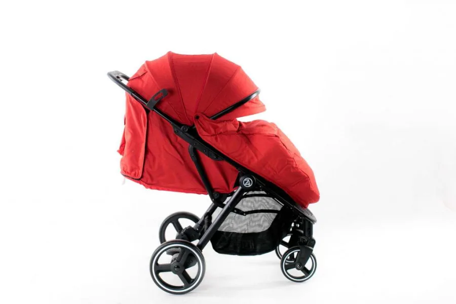 Детская прогулочная коляска BabyZz B100 — главный ракурс