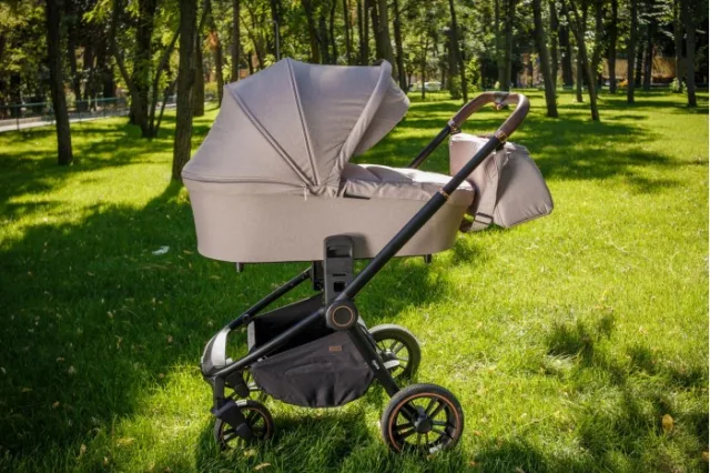 Детская коляска Carrello Epica CRL-8510/1 2 в 1 — фото 3