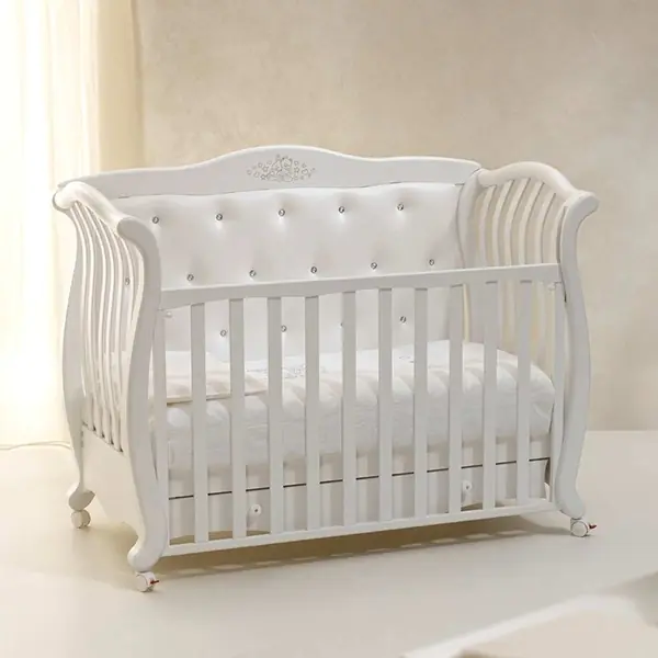 Декоративная панель к кроватке Andrea VIP Baby Italia, экокожа и кристаллы, avorio laccato — главный ракурс