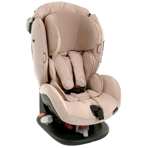 Автокресло BeSafe iZi Comfort X3 (Бисейф Изи Комфорт ИксТри), Fresh Black Cab 525164 — главный ракурс