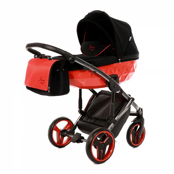 Детская коляска Junama Diamond Special 3 в 1, JDS-01 — главный ракурс