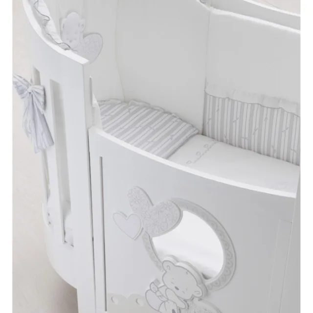 Детская кроватка Italbaby Love Oval с матрасом и комплектом белья из 4 предметов — фото 4