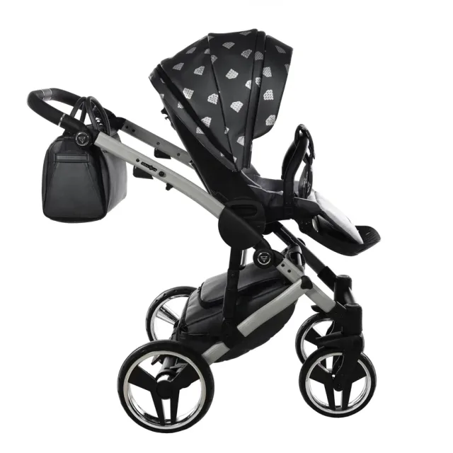 Детская коляска Junama Glow V2 2 в 1 на серебряной раме — фото 15