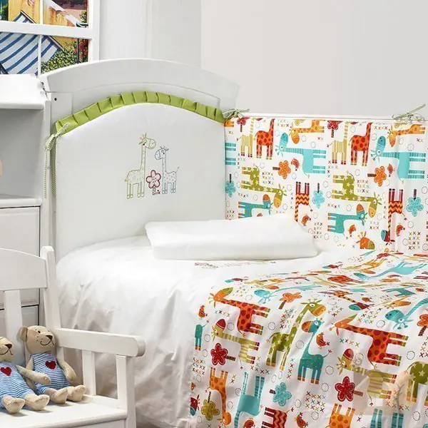 Комплект постели в кроватку Makkaroni Kids Giraffe 60 х 120  6 предметов — главный ракурс