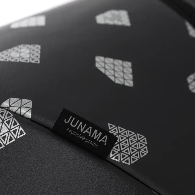 Детская коляска Junama Glow V2 2 в 1 на серебряной раме — фото 13