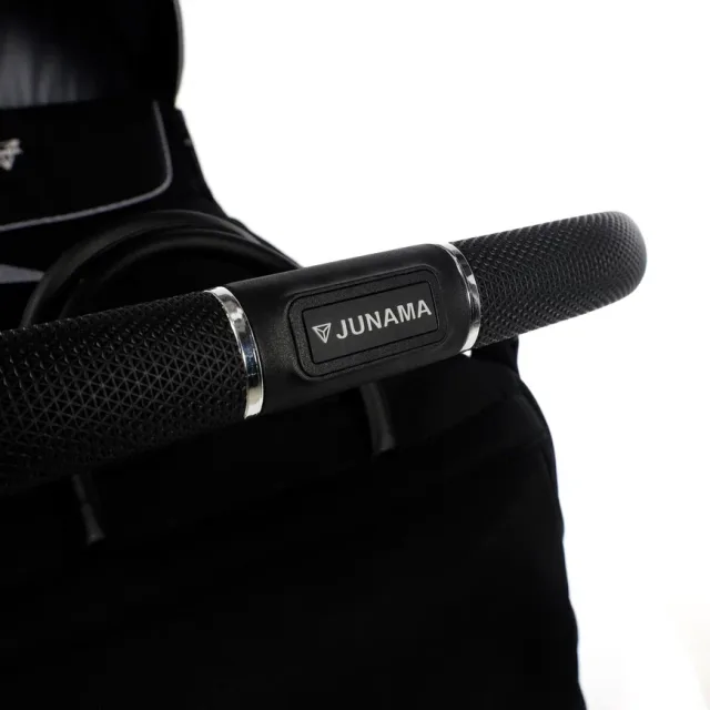 Детская коляска Junama Diamond Special V2 2 в 1 на серебряной раме — фото 12