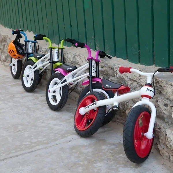 Детский беговел Joovy Bicycoo — фото 6
