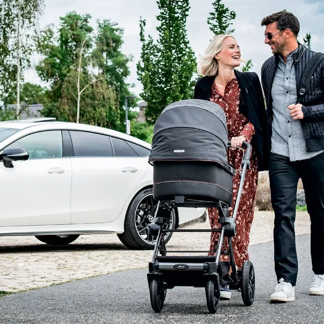 Детская коляска Hartan AMG GT Mercedes-Benz 2022 2 в 1 с сумкой Bag2Go — фото 19