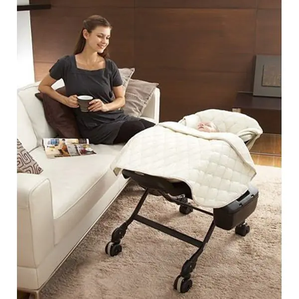 Электронная люлька Combi Fealetto Auto Swing LX/CN фото 3