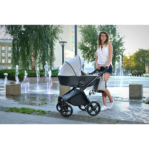 Детская коляска Lonex Emotion XT 2 в 1 фото 12