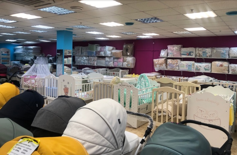 Система акций и подарков в магазине «Коляски‑Кроватки»: какие бонусы могут получить покупатели