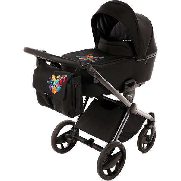 Детская коляска Invictus V-Plus 3 в 1 Детская коляска Invictus V-Plus 3 в 1 - Фото