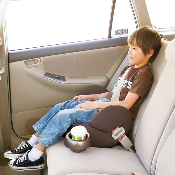 Автокресло Combi Buon Junior фото 1
