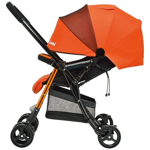 Детская коляска Combi Urban Walker Lite фото 1
