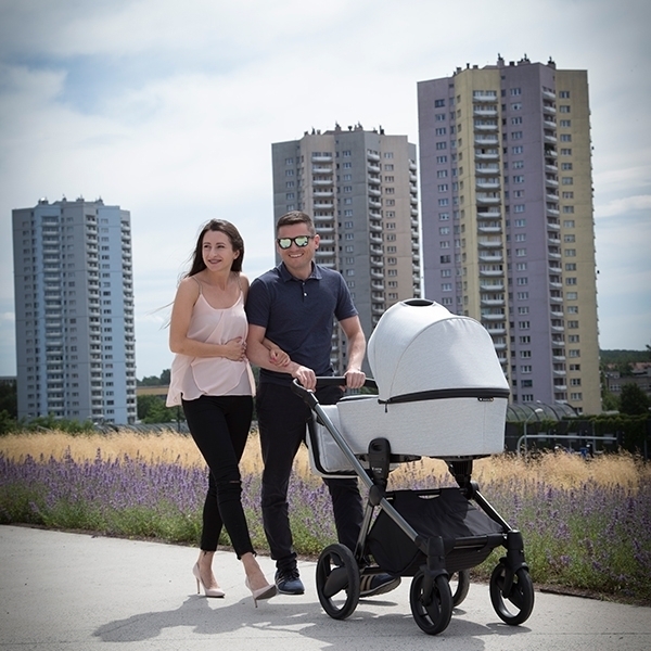 Детская коляска Invictus V-Plus 2 в 1 фото 16