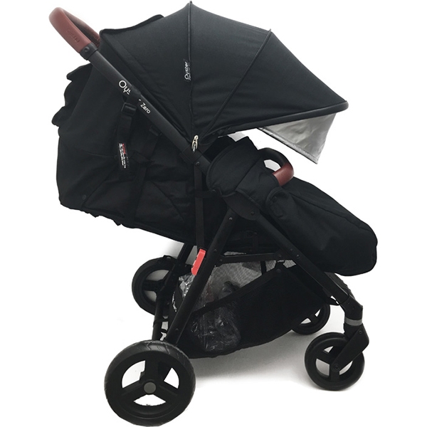 Детская прогулочная коляска Oyster Zero Stealth Special Edition, с накидкой на ножки фото 4