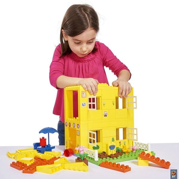 Конструктор Smoby Любимый Дом Peppa Pig, 107 деталей, 1/4 арт. 57078 — как выглядит в жизни