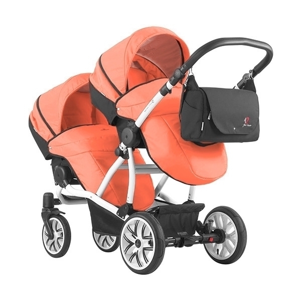 Фото Детская прогулочная коляска для двойни Bebetto 42 Sport, шасси White, реальные фотографии клиентов | Коляски-Кроватки.Ру