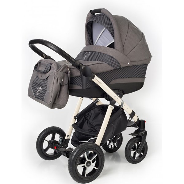Фото Коляска для новорожденных Esspero Newborn Lux шасси Black, реальные фотографии клиентов | Коляски-Кроватки.Ру