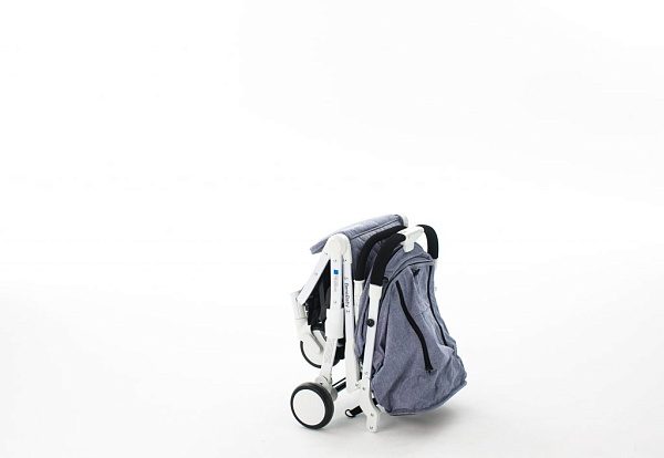 Детская прогулочная коляска BabyZz D200 фото 5