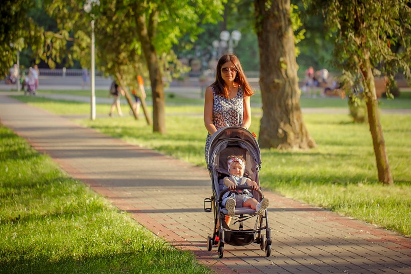 Детская прогулочная коляска XO KID Sitis — как выглядит в жизни