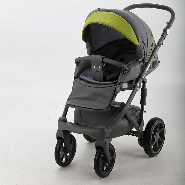 Детская коляска BeBe-Mobile Fabiola 3 в 1 фото 2