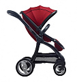 Детская прогулочная коляска Egg Stroller (Berry red & Gun Metal Chassis
						
					) — Фото