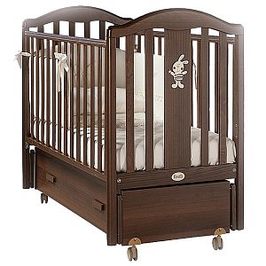 Детская кроватка Feretti Ricordo Swing, продольный маятник