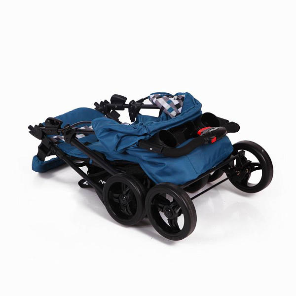 Детская прогулочная коляска Baby Care Voyager фото 4