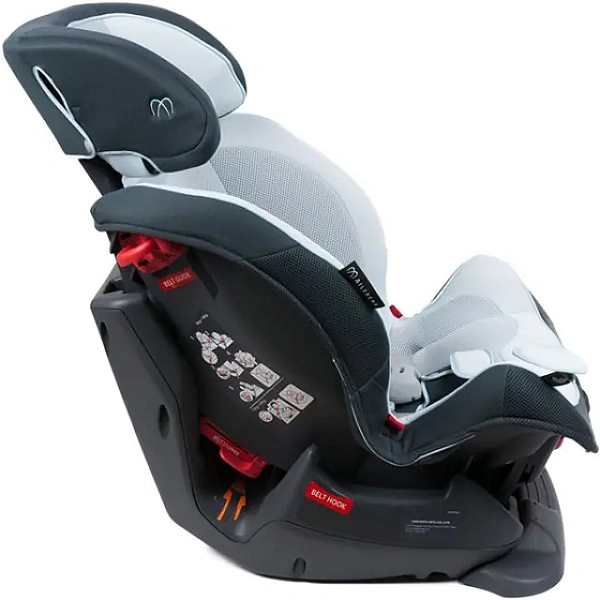 Детское автокресло CarMate Swing Moon фото 2