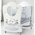 Детская кроватка Baby Expert Sogno, колесо + качалка (Белый - Серый) — Фото