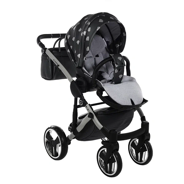 Детская коляска Junama Glow V2 2 в 1 на серебряной раме фото 22