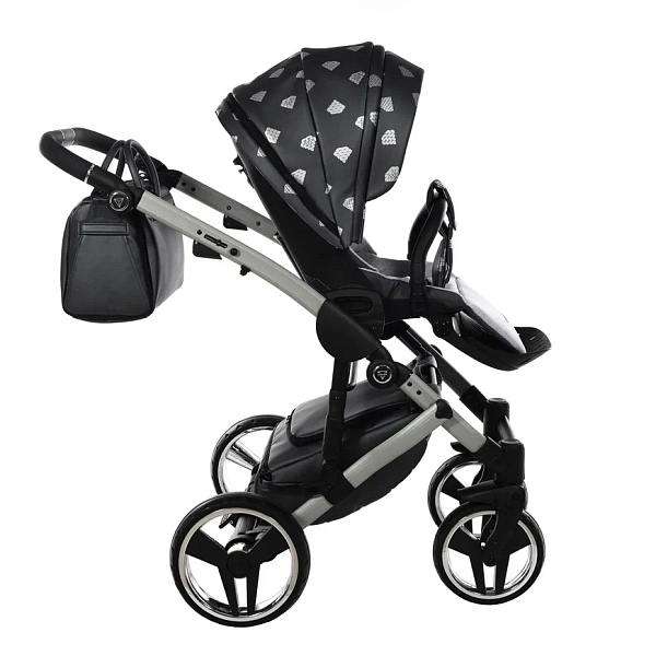 Детская коляска Junama Glow V2 2 в 1 на серебряной раме фото 14