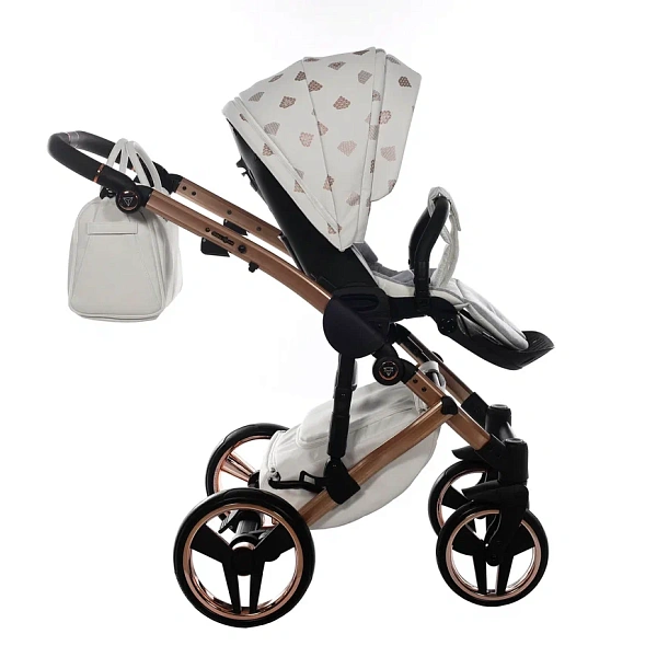Детская коляска Junama Glow V2 3 в 1 на медной раме фото 17