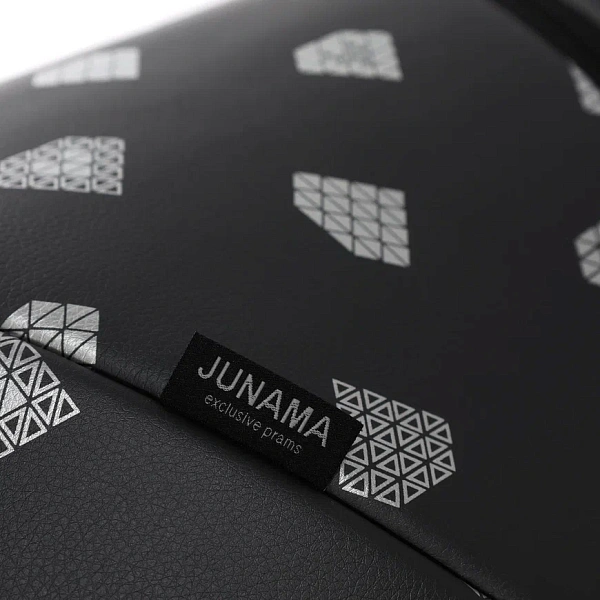 Детская коляска Junama Glow V2 2 в 1 на серебряной раме фото 12