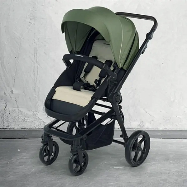 Детская коляска Foppapedretti 3Chic Travel System Black Frame 3 в 1 фото 7