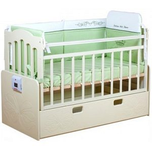 Детская кроватка Daka Baby Автоматическая Дака Беби Укачай-ка 3