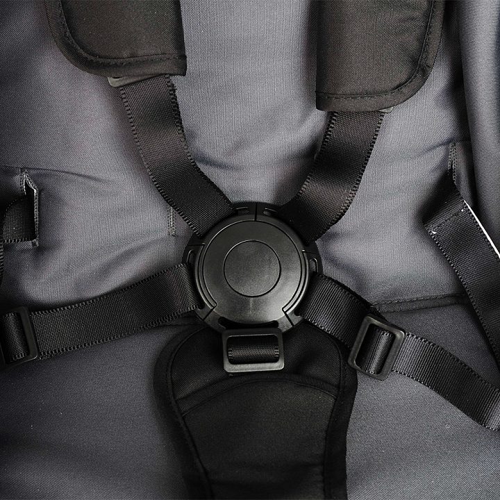 Детская прогулочная коляска Pituso Style на серебряной раме — как выглядит в жизни