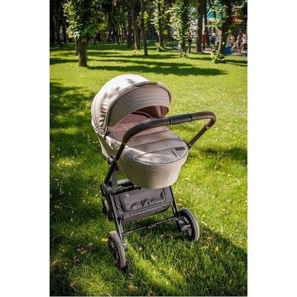 Детская коляска Carrello Epica CRL-8510/1 2 в 1 фото 3