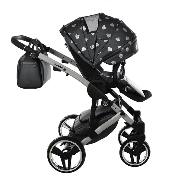 Детская коляска Junama Glow V2 2 в 1 на серебряной раме фото 17