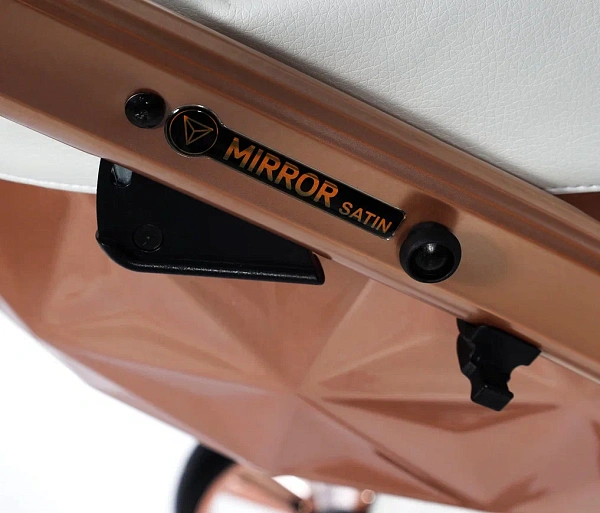 Детская коляска Junama Diamond Mirror Satin V2 2 в 1 на медной раме фото 7