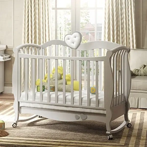 Детская кроватка-качалка  Baby Italia Grace (с эко-кожей)