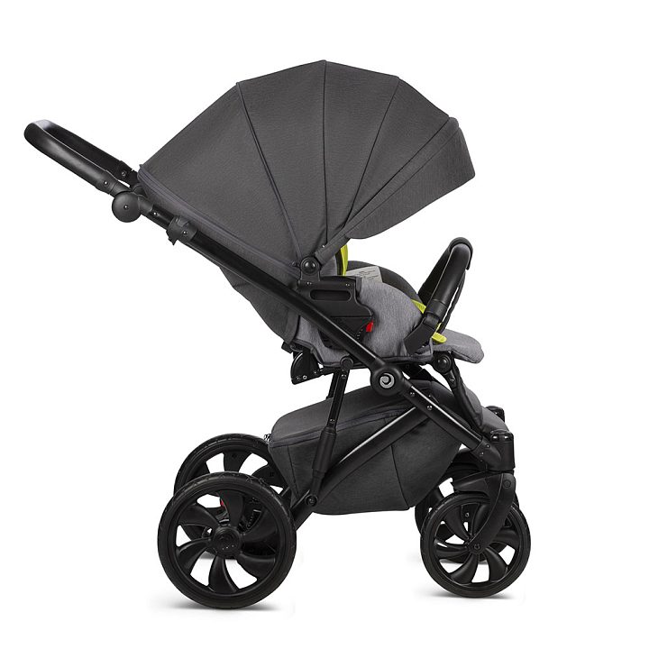 Детская коляска 2 в 1 Tutis Zippy New 2020 (Тутис Зиппи Нью) — как выглядит в жизни