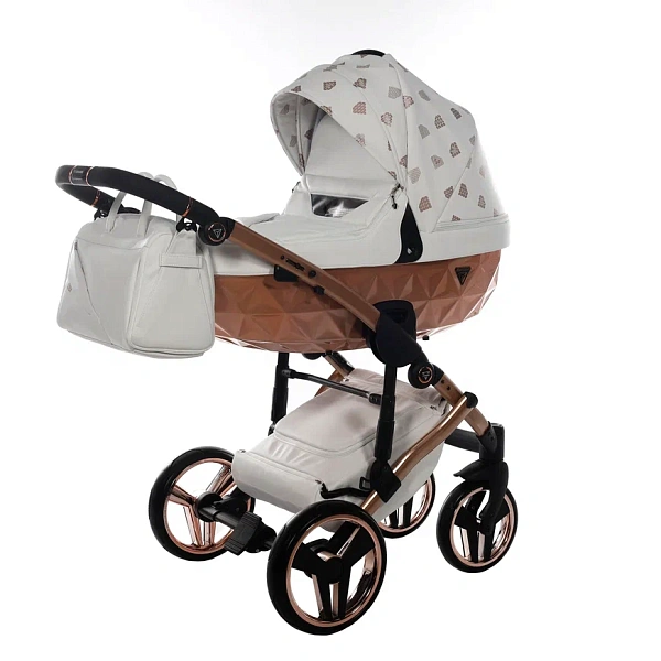 Детская коляска Junama Glow V2 3 в 1 на медной раме фото 5