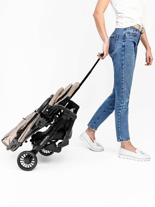 Детская прогулочная коляска Amarobaby Voyager — как выглядит в жизни