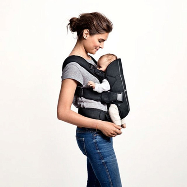 Многофункциональный рюкзак-кенгуру BabyBjorn One Cotton для ношения ребёнка на груди и на спине фото 4